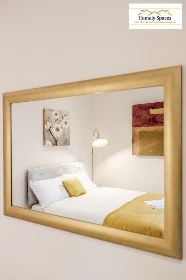 Bedford Hospital Victoria Apartments A And B By Homely Spaces Short Lets & Serviced Accommodation Екстериор снимка