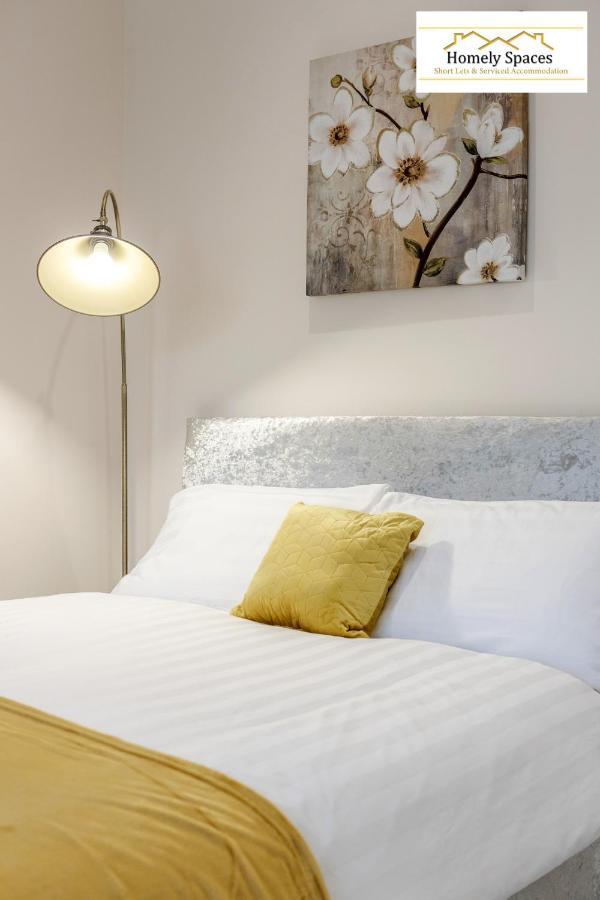 Bedford Hospital Victoria Apartments A And B By Homely Spaces Short Lets & Serviced Accommodation Екстериор снимка